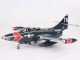 Revell 04582 F9F-5P Panther Recon
