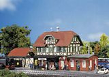 Railway stations & buildings