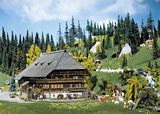 Faller 130366 Black Forest farmyard