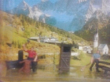 Noch 33370 On The Country.