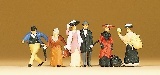 Preiser 12138 Passengers and passers-by Around 1900