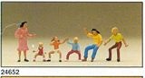 Preiser 24652 Figures riding on roundabout