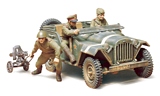 Tamiya 35021 Russian FieldCar GAZ67B Kit.