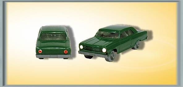 Viessmann 2106 Chevrolet Malibu Car w/Lights.