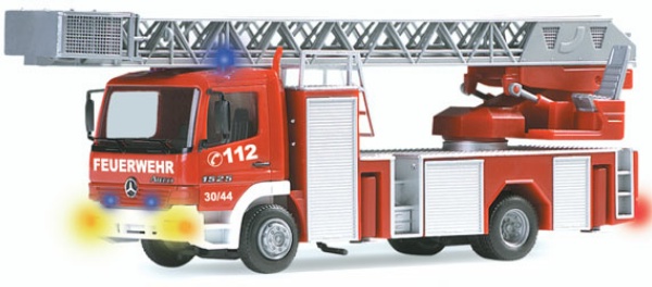Viessmann 3044 Fire Brigade w/Aerial Ladder.